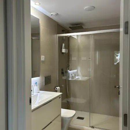 Ocean Apartment *